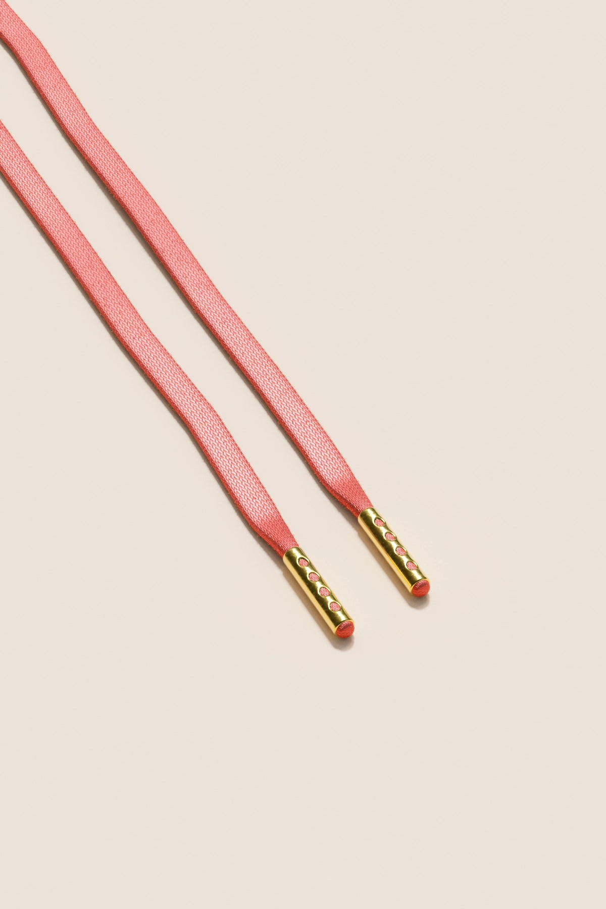 Senkels Salmon 3mm Flat Waxed Shoelaces with Gold Aglets