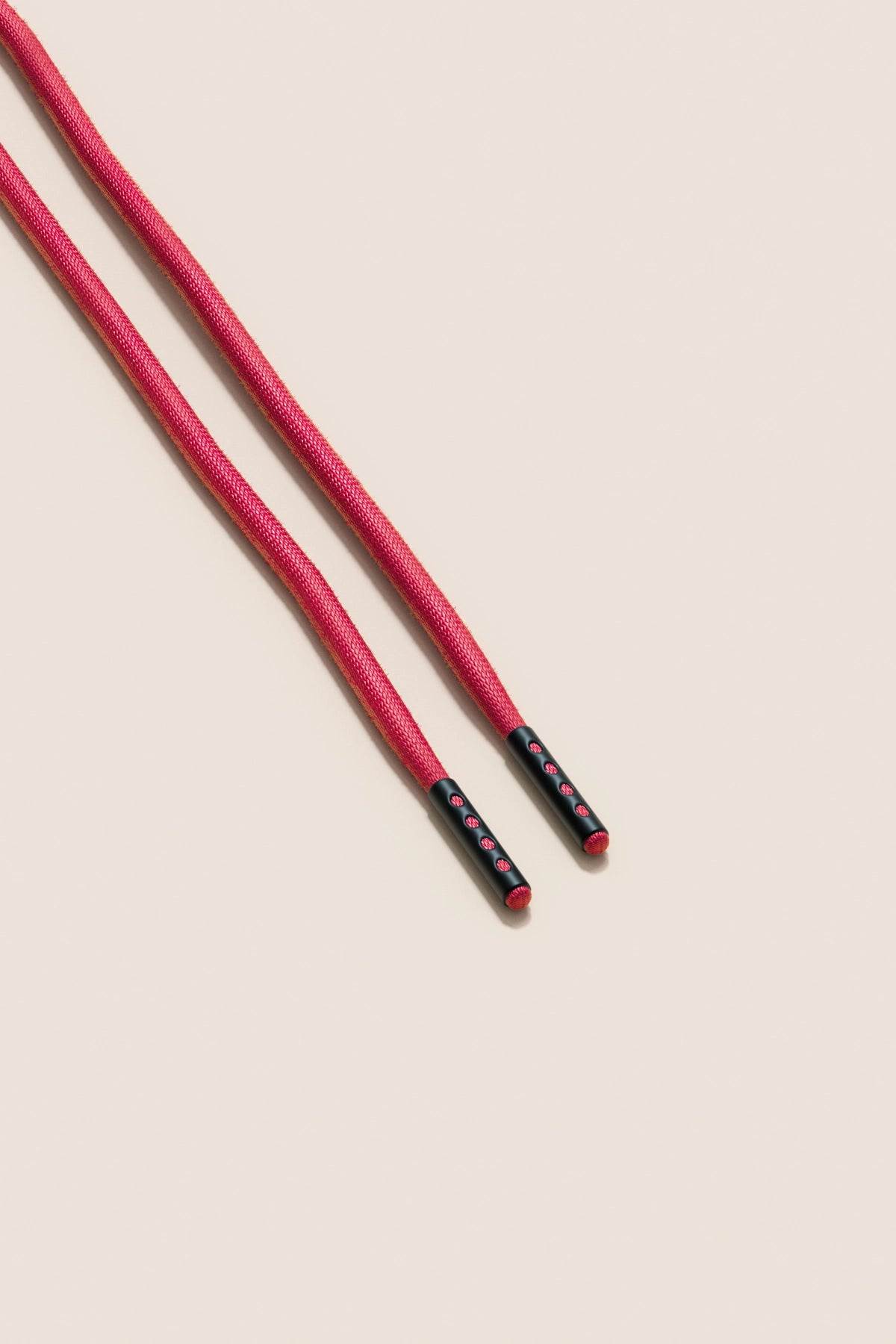 Senkels Cerise Pink 4mm Round Waxed Shoelaces with Black Matte Aglets