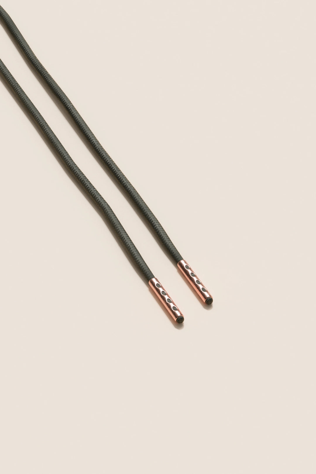 Senkels Night Grey 2.5mm Round Waxed Shoelaces with Rose Gold Aglets